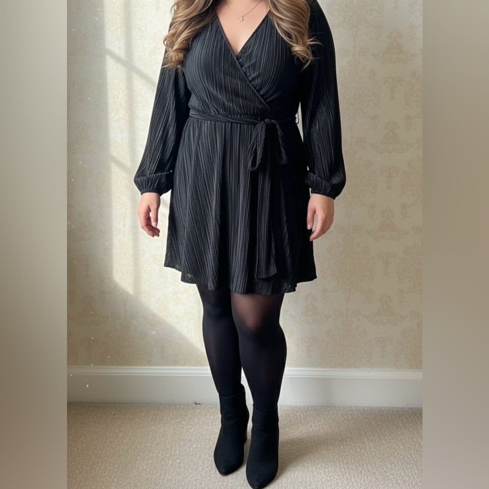 Melonie Black Pleated V-Neck Wrap Dress - Holiday Party Style - Size 16